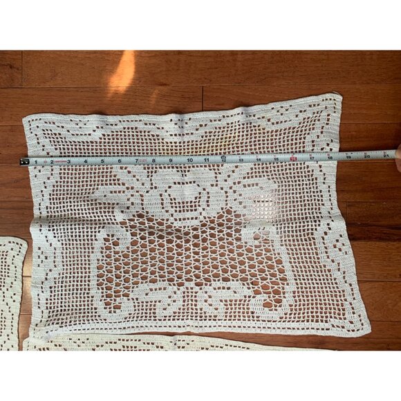 Set of 5 Vintage Handmade Crochet Lace Doilies with Floral & Scroll Patterns - Picture 9 of 16